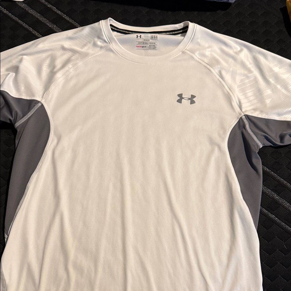 Under Armour White Short-Sleeve Performance Tee with Gray Panels